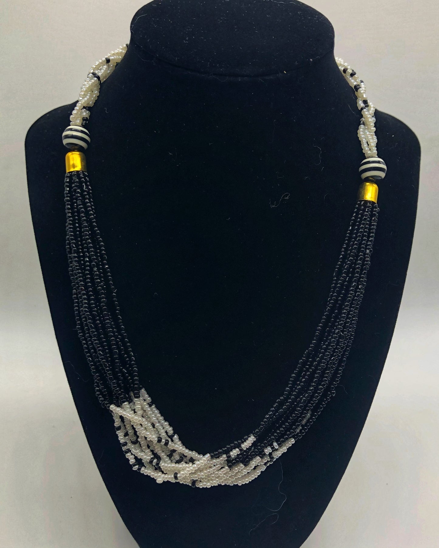 The Dinah Handmade Seed Bead Necklace